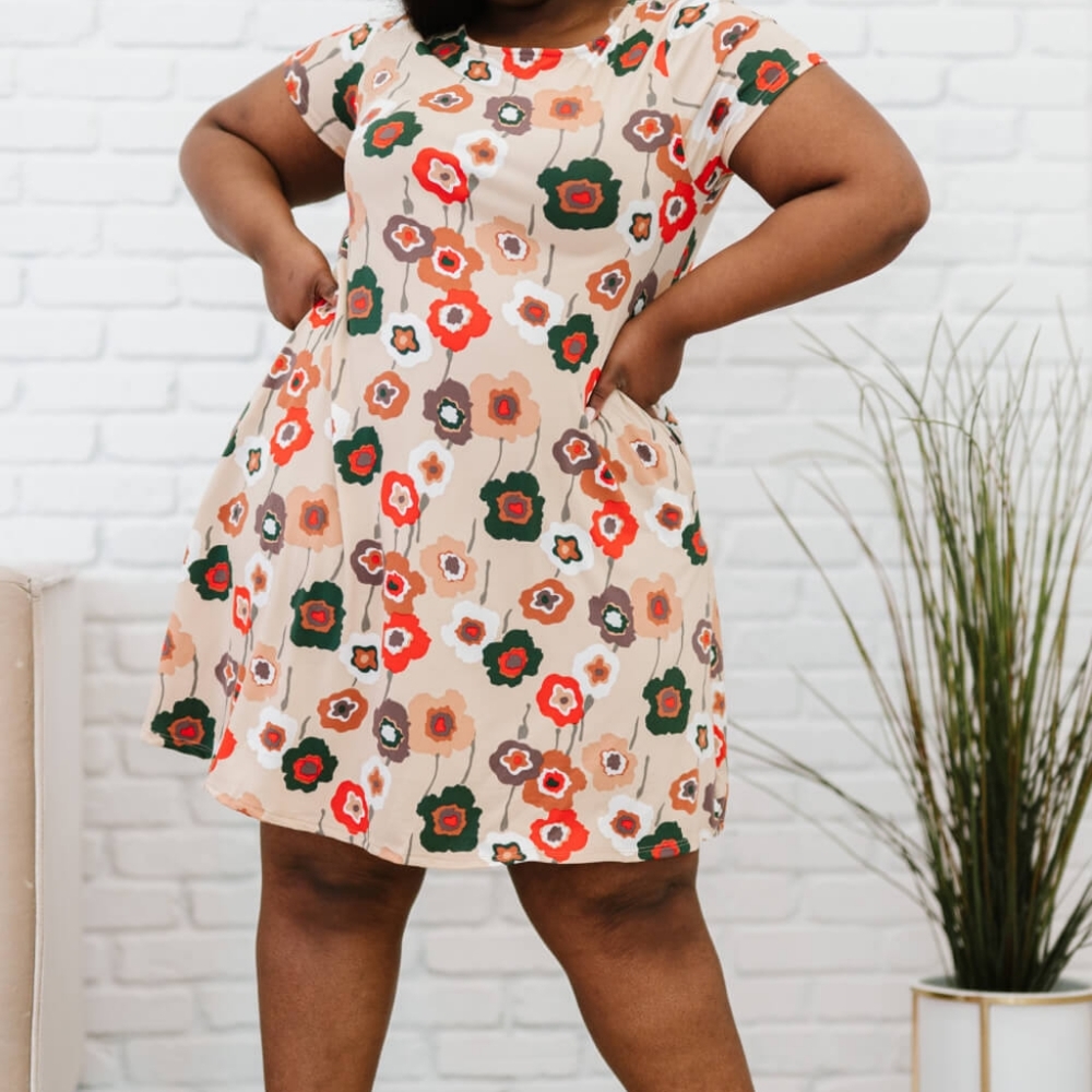 P & Rose Full Size Flower Market Floral Dress with Pockets - Picture 7 of 11